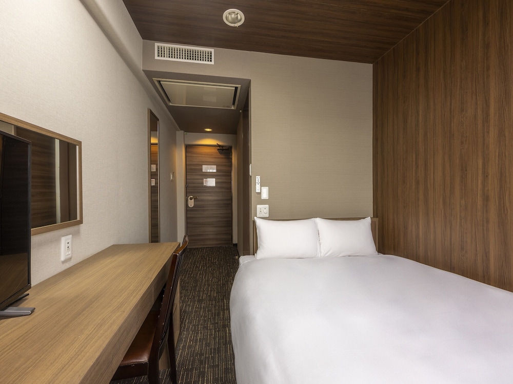 スタンダード ダブルルーム ダブルベッド 1 台 禁煙 | KOKO STAY 相模原