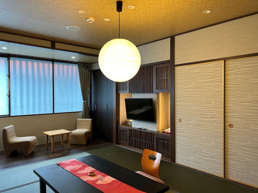 エコノミー 4 人部屋 | 祗をん新門荘