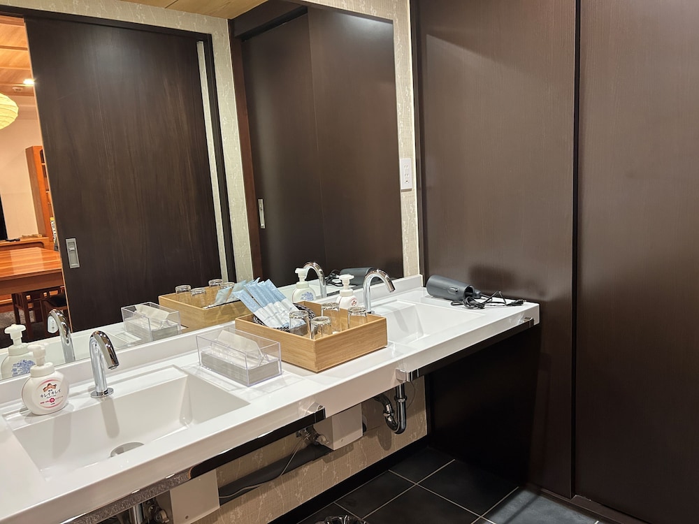 ファミリー ルーム 客室2 | 祗をん新門荘