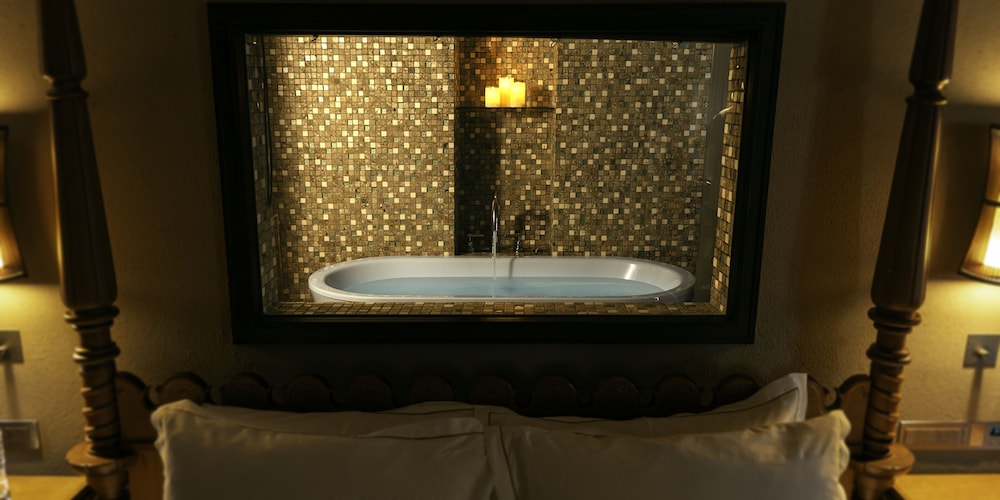 ルイガンズスイート 禁煙(7F) 67m2 客室14 | ザ ルイガンズ スパ アンド リゾート