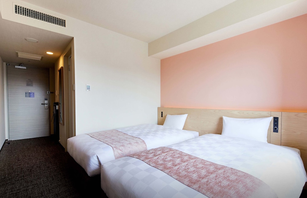 コーナーツインルーム禁煙 客室2 | ダイワロイネットホテル大阪上本町