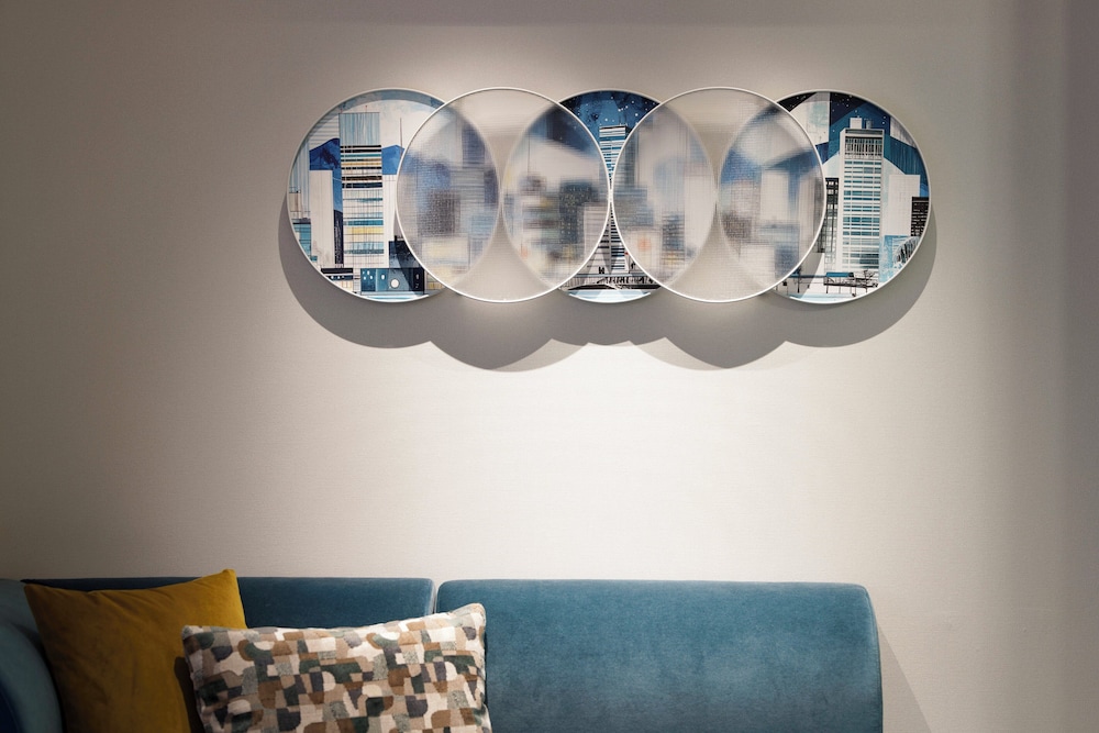 スイート ベッド (複数台) (Twin, Up To 6 Guests) 客室2 | ホリデイ・イン&スイーツ札幌大通公園 by IHG