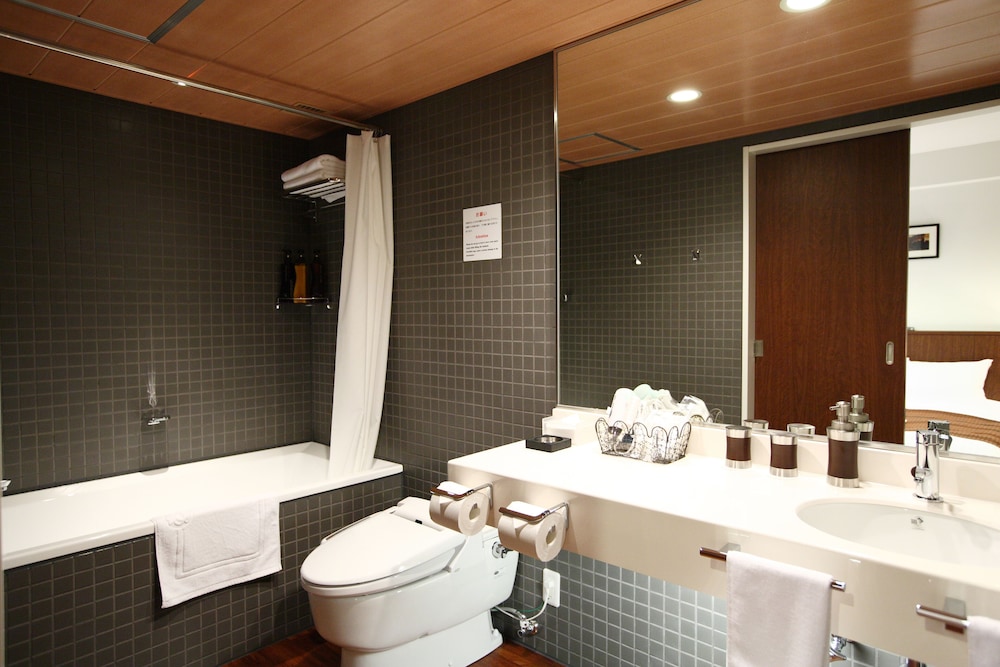 デラックス シングルルーム 禁煙 客室3 | サットンホテル博多シティ