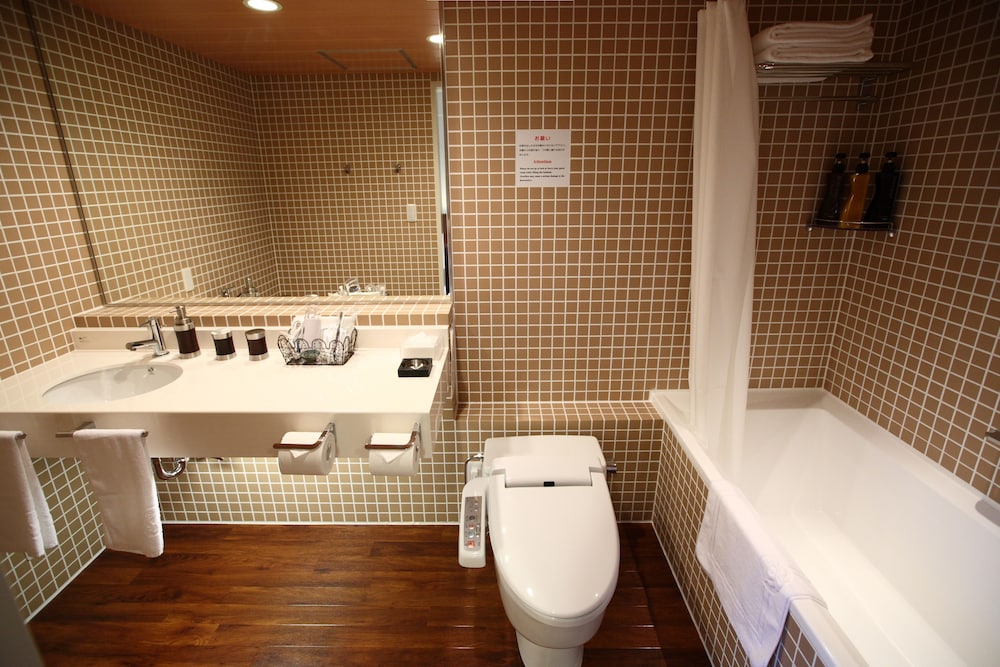 スーペリア ツインルーム シングルベッド 2 台 禁煙 バスルーム0 | サットンホテル博多シティ