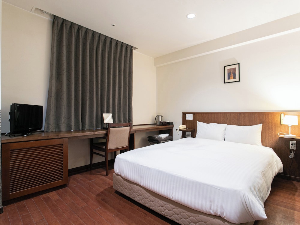 スタンダード ダブルルーム ダブルベッド 1 台 禁煙 | サットンホテル博多シティ