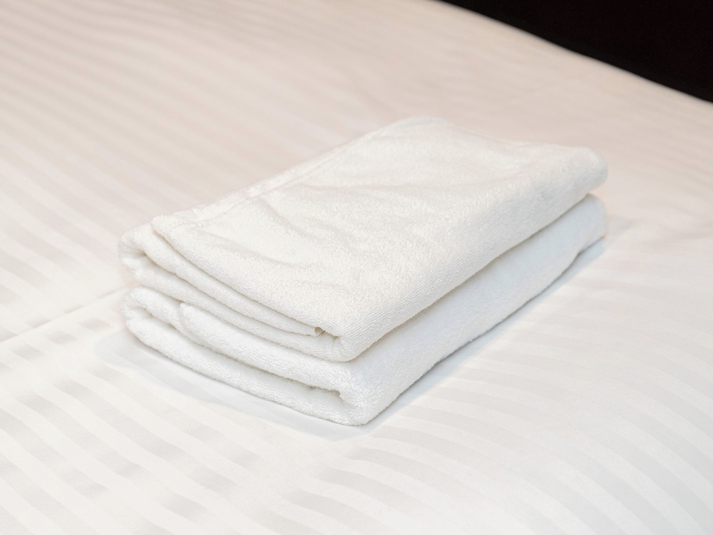 スーペリア ツインルーム シングルベッド 2 台 禁煙 客室6 | サットンホテル博多シティ