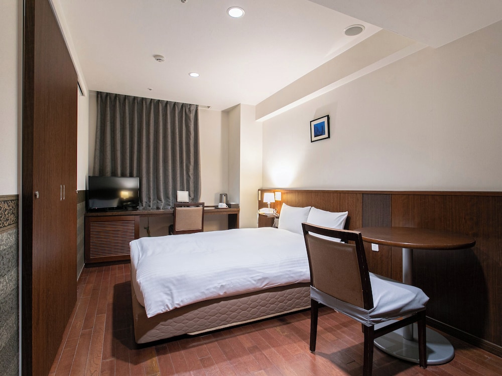 デラックス ダブルルーム 禁煙 客室13 | サットンホテル博多シティ