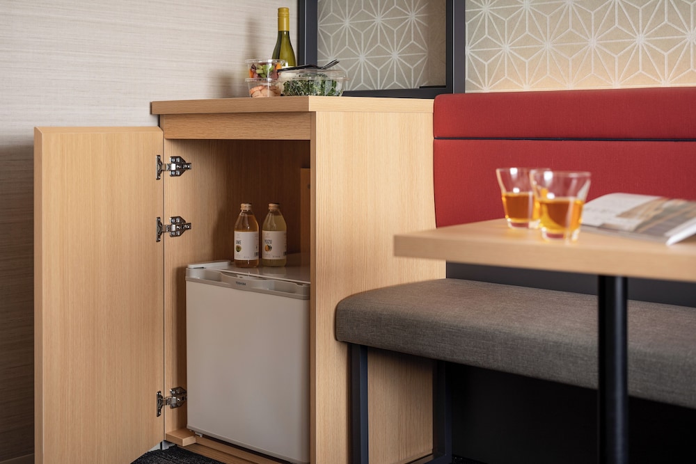 スタンダードツイン (加熱式たばこのみ) 小型冷蔵庫0 | 三井ガーデンホテル京都四条