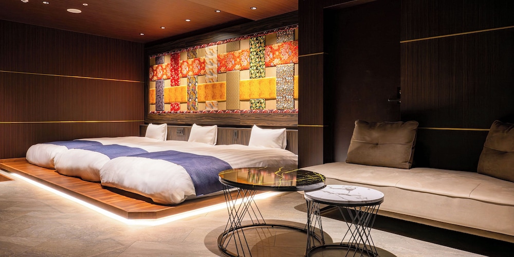 クラブ トリプルルーム 客室1 | 神戸ポートタワーホテル