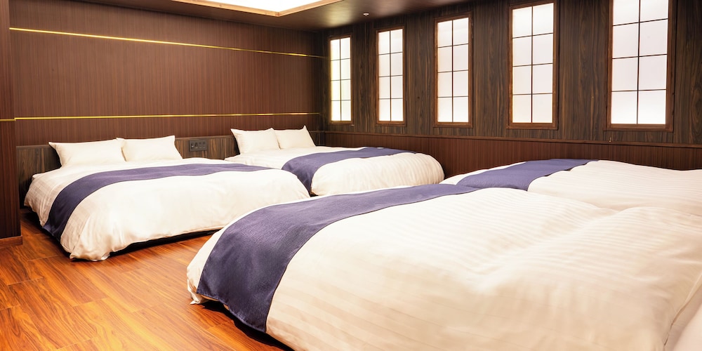 クラブ 4 人部屋 | 神戸ポートタワーホテル