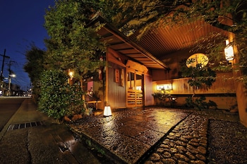 京都 嵐山温泉 渡月亭