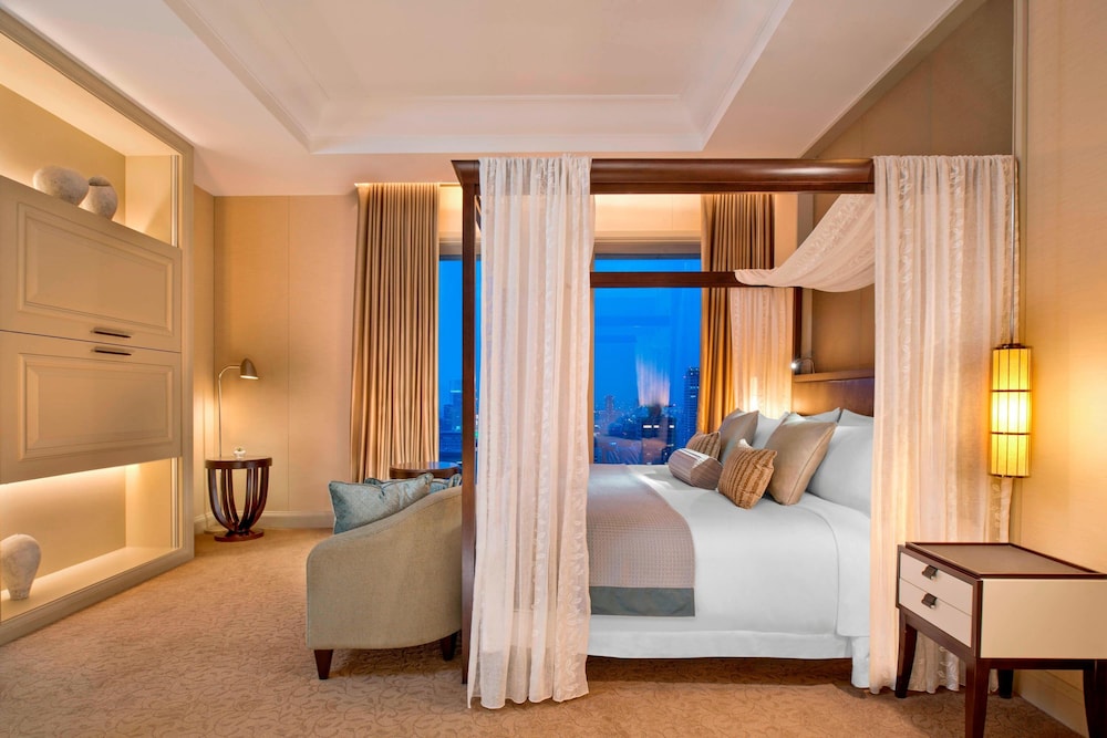 プレジデンシャル スイート キングベッド 1 台 禁煙 (Matsu Suite, 1 Bedroom) 客室3 | セント レジス ホテル 大阪
