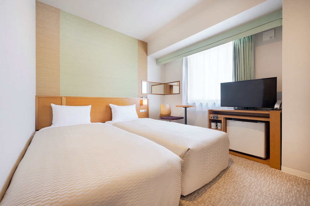 ハリウッドツインルーム シングルベッド 2台 禁煙 | カンデオ ホテルズ 上野公園