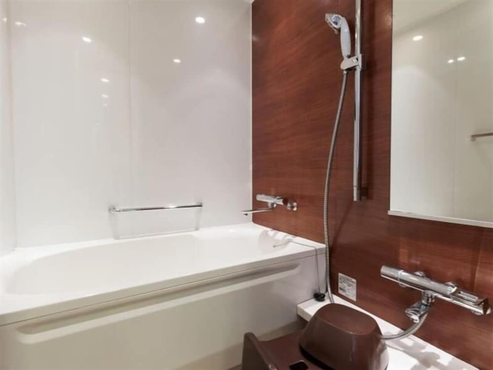 プレミアム タワービューツインルーム バスルーム1 | ロッテシティホテル錦糸町