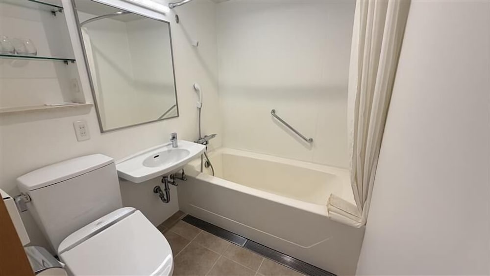 デラックスツインルーム バスルーム0 | 琉球オリオンホテル 那覇国際通り