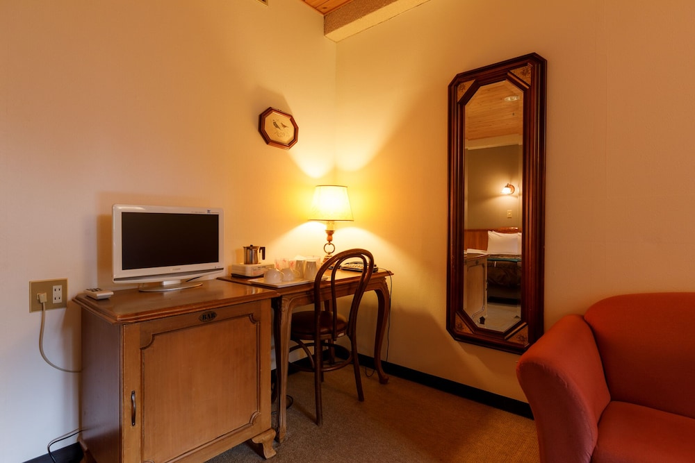 【禁煙】ツインルーム 客室10 | ホテルけやきの樹