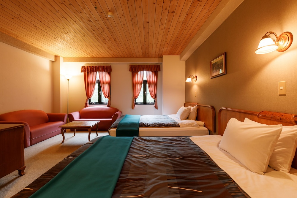 【禁煙】ツインルーム 客室8 | ホテルけやきの樹