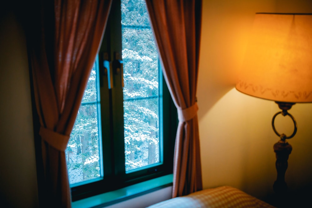 【禁煙】ファミリールーム1-4名様 客室5 | ホテルけやきの樹