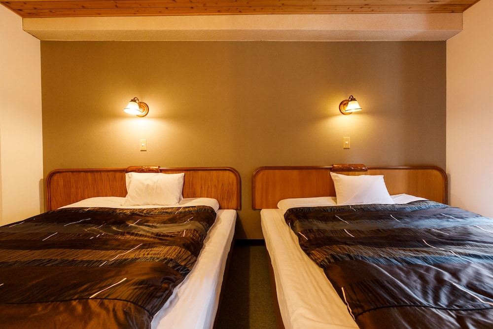 【禁煙】ツインルーム 客室6 | ホテルけやきの樹
