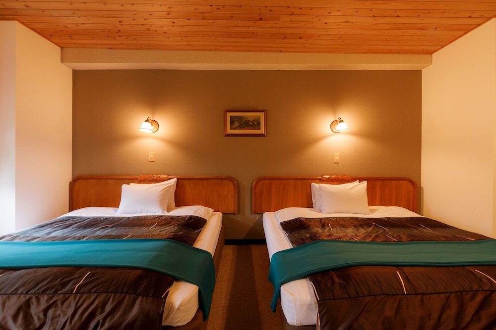 【禁煙】ツインルーム 客室5 | ホテルけやきの樹