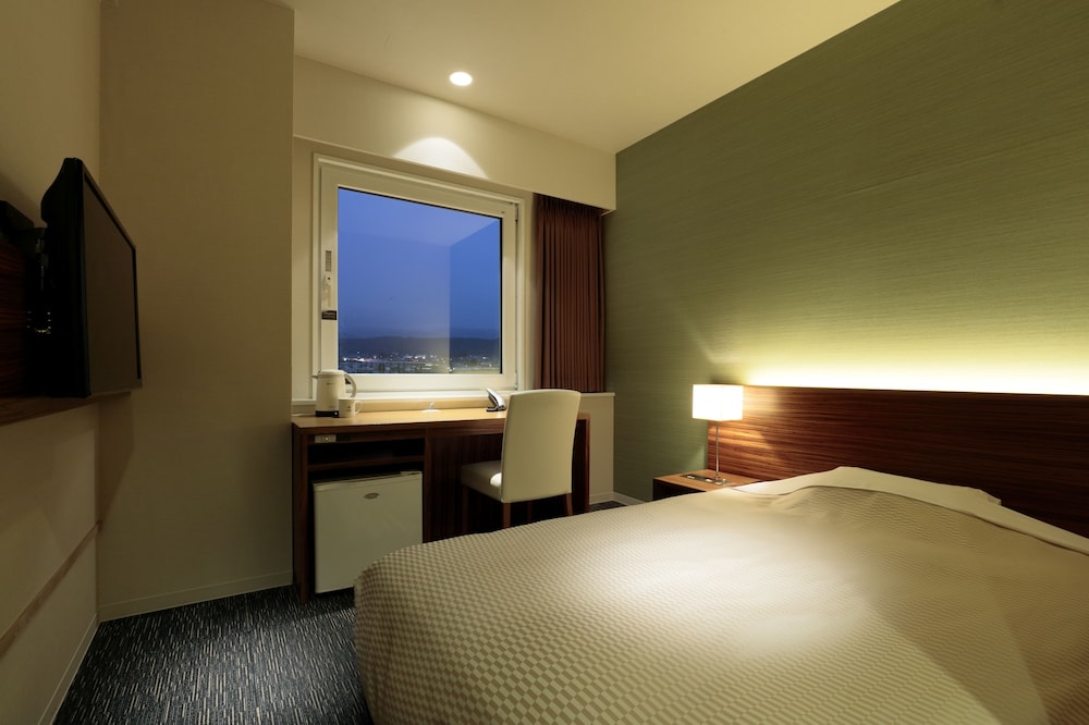 ダブルルーム A 喫煙可 | カンデオ ホテルズ大津熊本空港