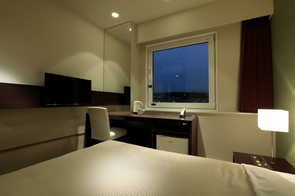 ダブルルームB 禁煙 客室3 | カンデオ ホテルズ大津熊本空港