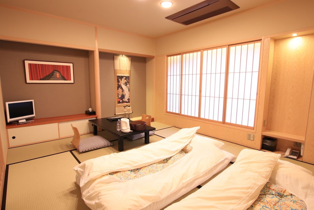 和室 スタンダードルーム 客室4 | NISHIYAMA RYOKAN - 1953年創業