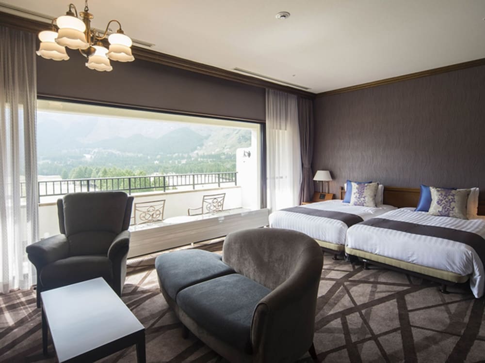 プレミア ルーム 禁煙 素泊まりプラン | 箱根仙石原プリンスホテル