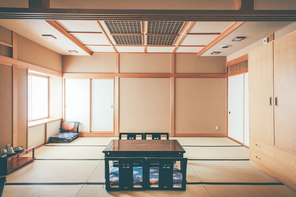 和室 (禁煙) 客室1 | 金沢国際ホテル