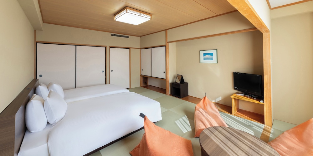 スタンダード ルーム シングルベッド 2 台 (Japanese Style) 客室3 | グランドメルキュール奈良橿原
