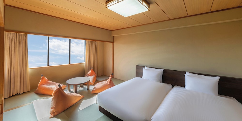 スタンダード ルーム シングルベッド 2 台 (Japanese Style) 客室2 | グランドメルキュール奈良橿原