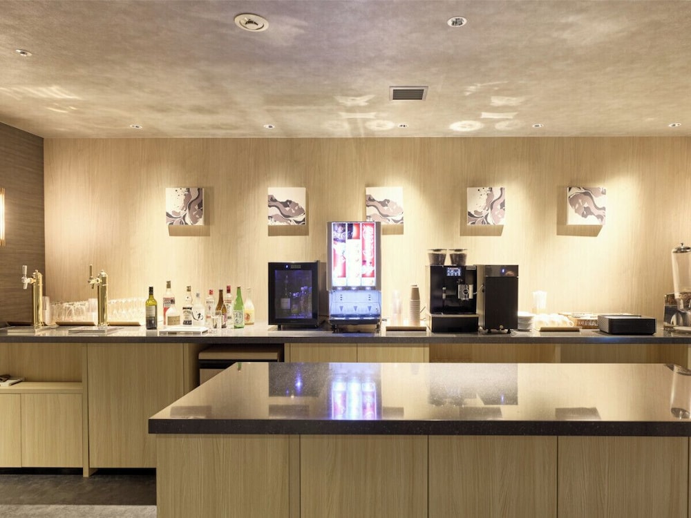 ラグジュアリーフロア キングダブル (1～2名) 禁煙 客室1 | ワン・ステーションホテル熊本