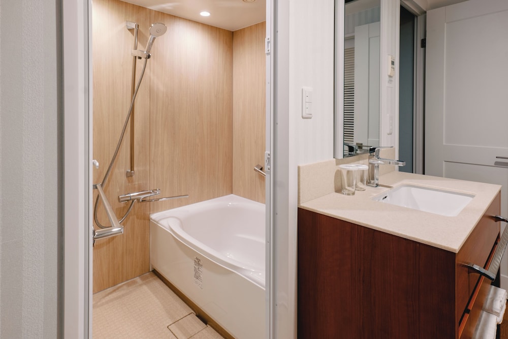 デラックス シングルルーム 禁煙 夕食18時スタート 客室3 | ホテルボストンプラザ草津