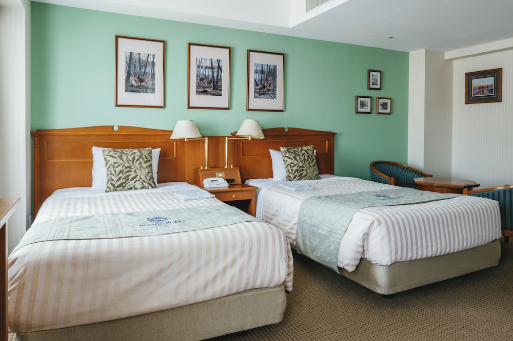 デラックス ツインルーム 禁煙 (200cm x 120cm x 2) | ホテルボストンプラザ草津