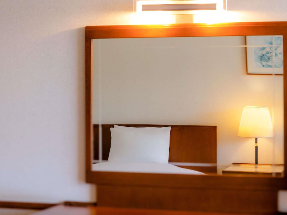 クラシックツイン 和洋室 マウンテンビュー 客室3 | メルキュール長野松代リゾート & スパ