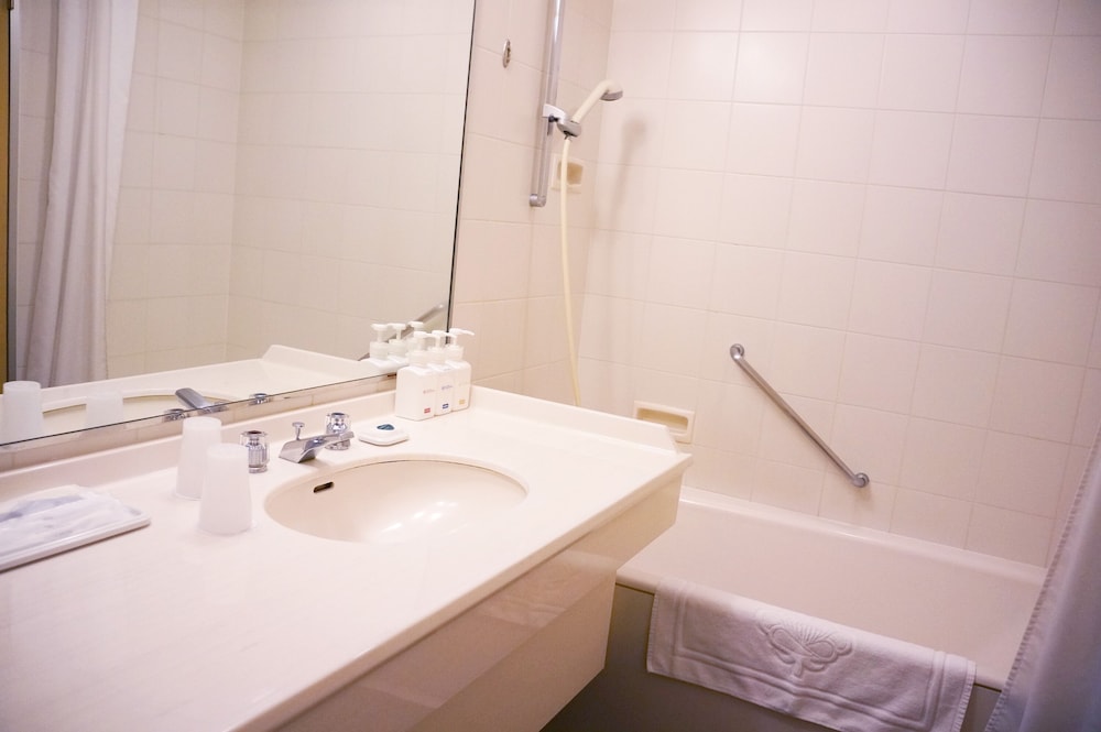 ツインルーム 禁煙 バスルーム0 | マロウド インターナショナル ホテル 成田