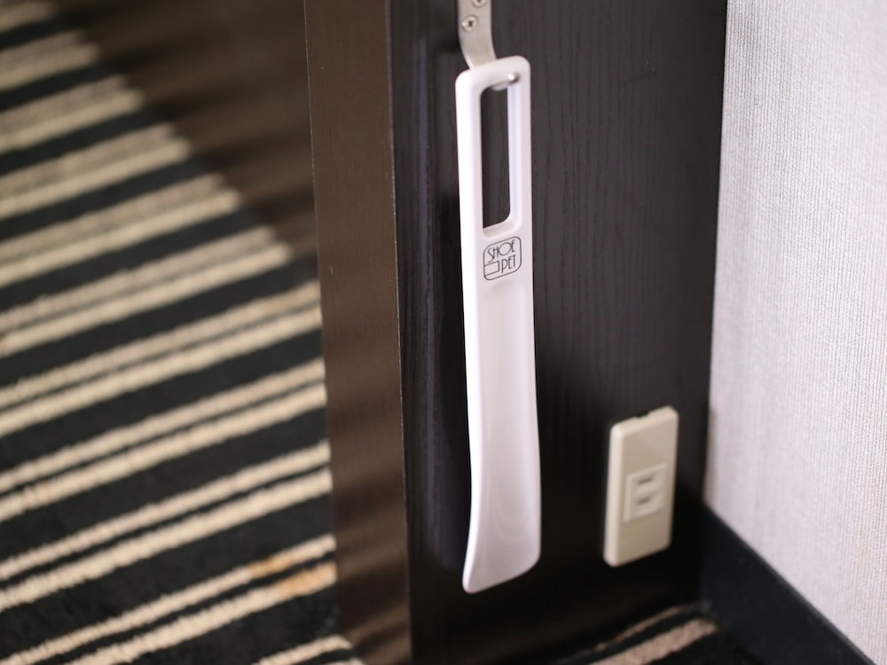 セミダブルルーム 120 cm ベッド 11 ㎡ (禁煙) 客室10 | アパホテル〈京成成田駅前〉