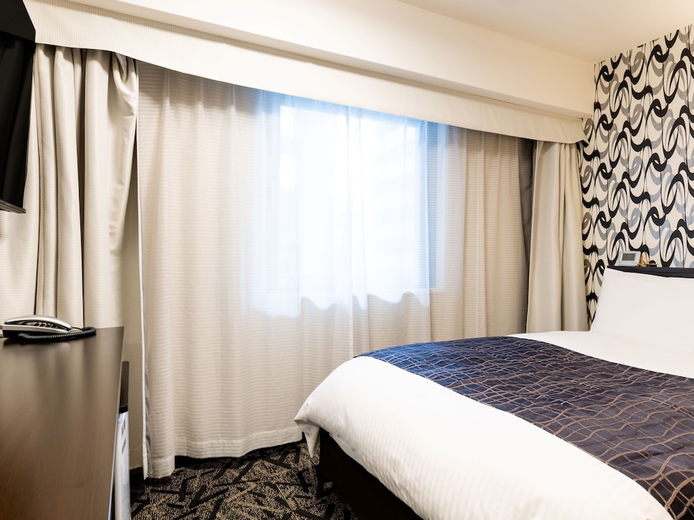 セミダブルルーム 禁煙 | アパホテル〈御堂筋本町駅前〉