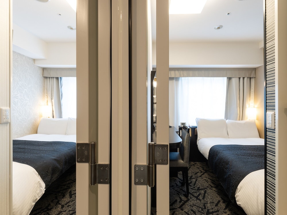 コネクティングルーム [セミダブル + セミダブル] 禁煙 | アパホテル〈天王寺駅前〉