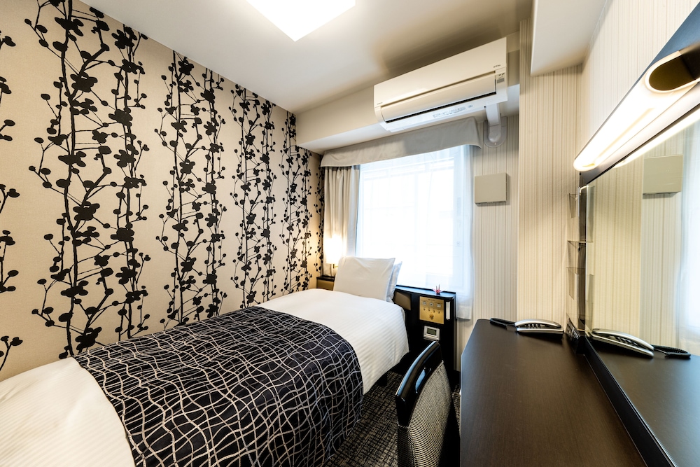 客室1 | アパホテル〈京都駅前中央口〉