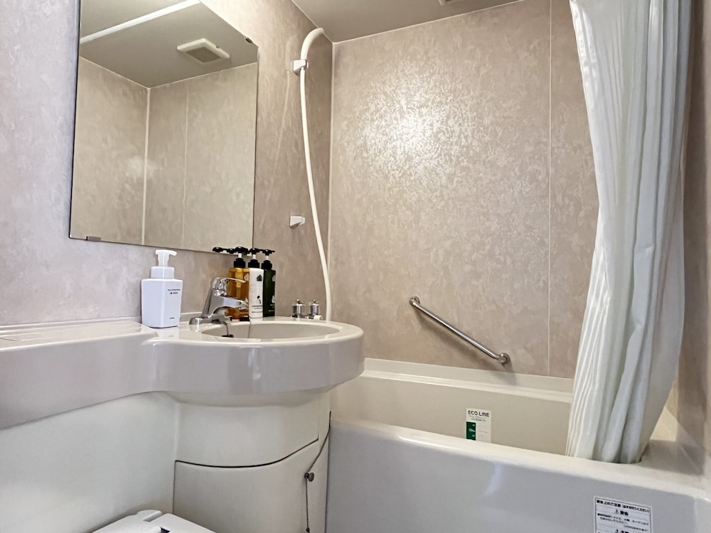 ダブルルーム 禁煙 バスルーム0 | アパホテル〈淀屋橋駅前〉