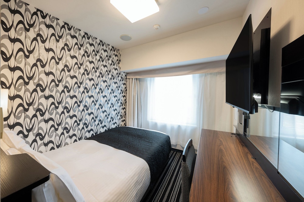 セミダブルルーム　禁煙 | アパホテル & リゾート〈東京ベイ潮見〉