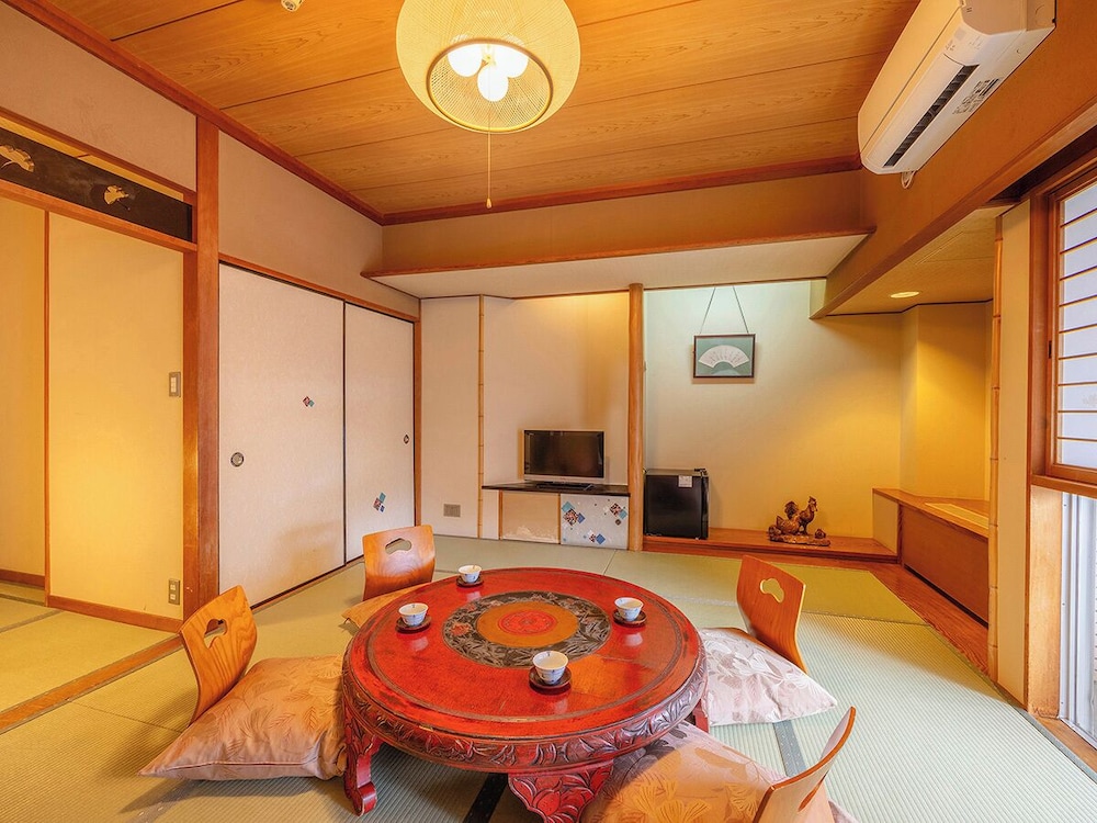 (禁煙) 和室 10畳 客室3 | 旅館 くら本