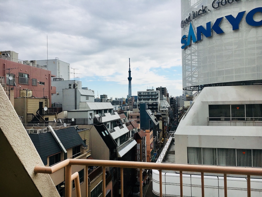 和洋室7階(6階までエレベーターでお上がりいただき、6階からは階段となります) 客室2 | 上野ターミナルホテル