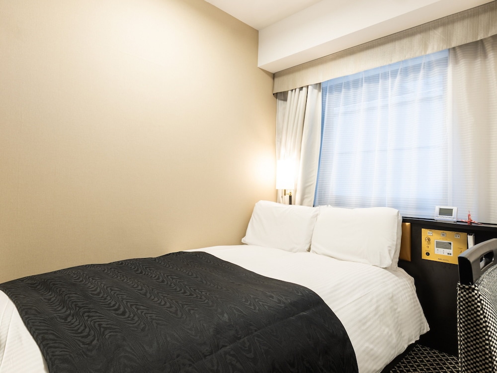セミダブル ルーム 禁煙 | アパホテル〈金沢中央〉