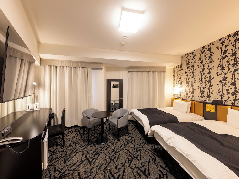 ツインルーム 喫煙 | アパホテル〈金沢西〉