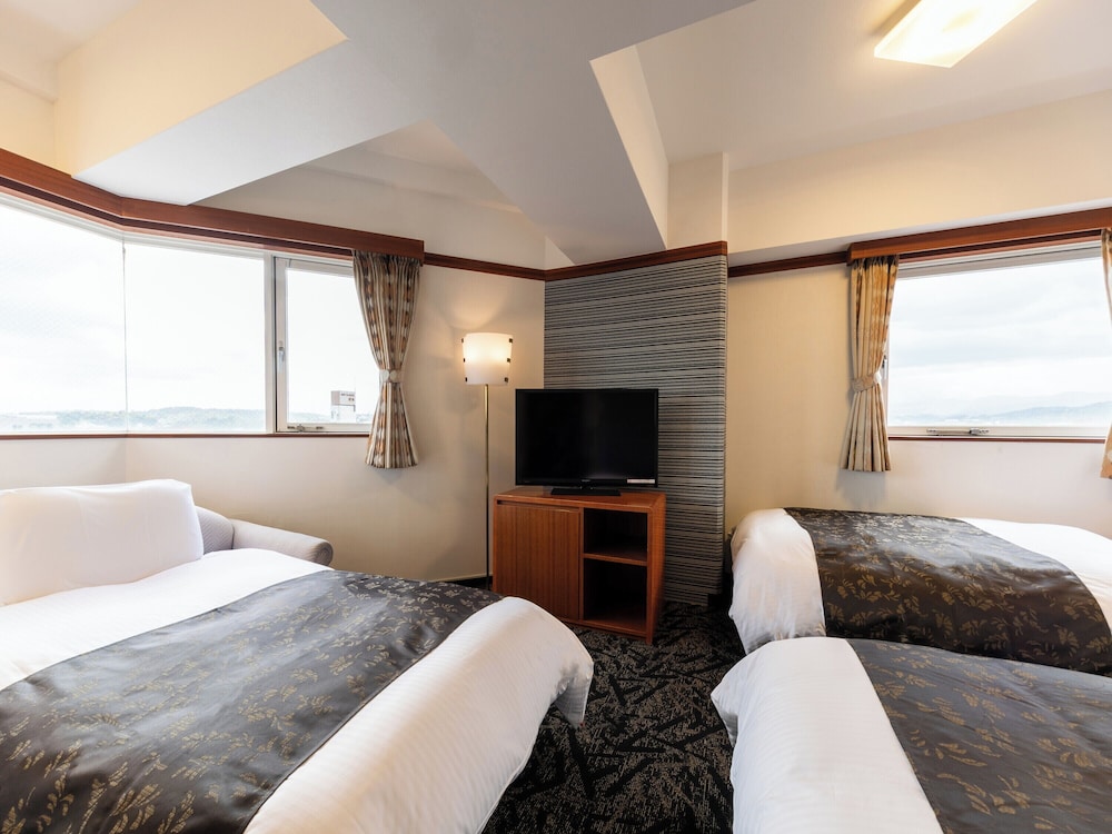 ツイン + ソファベッドルーム 禁煙 | アパホテル〈金沢野町〉