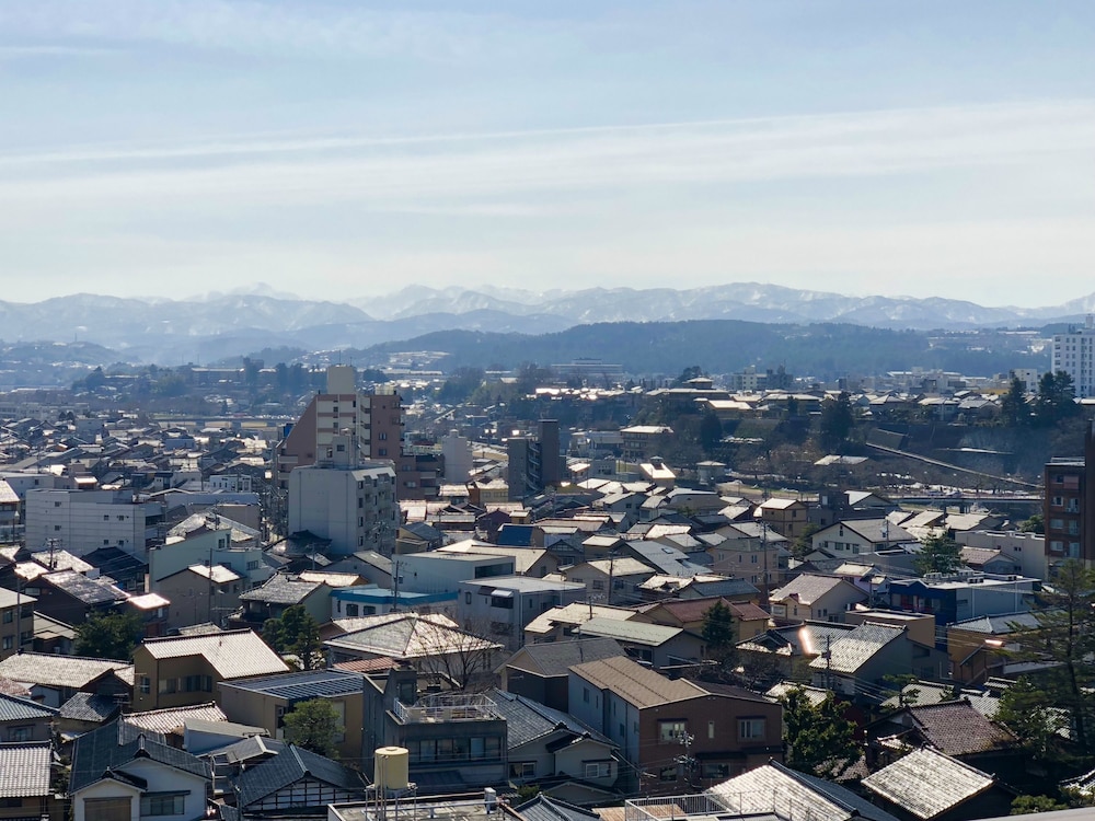セミダブル 禁煙 部屋からの景観0 | アパホテル〈金沢片町〉