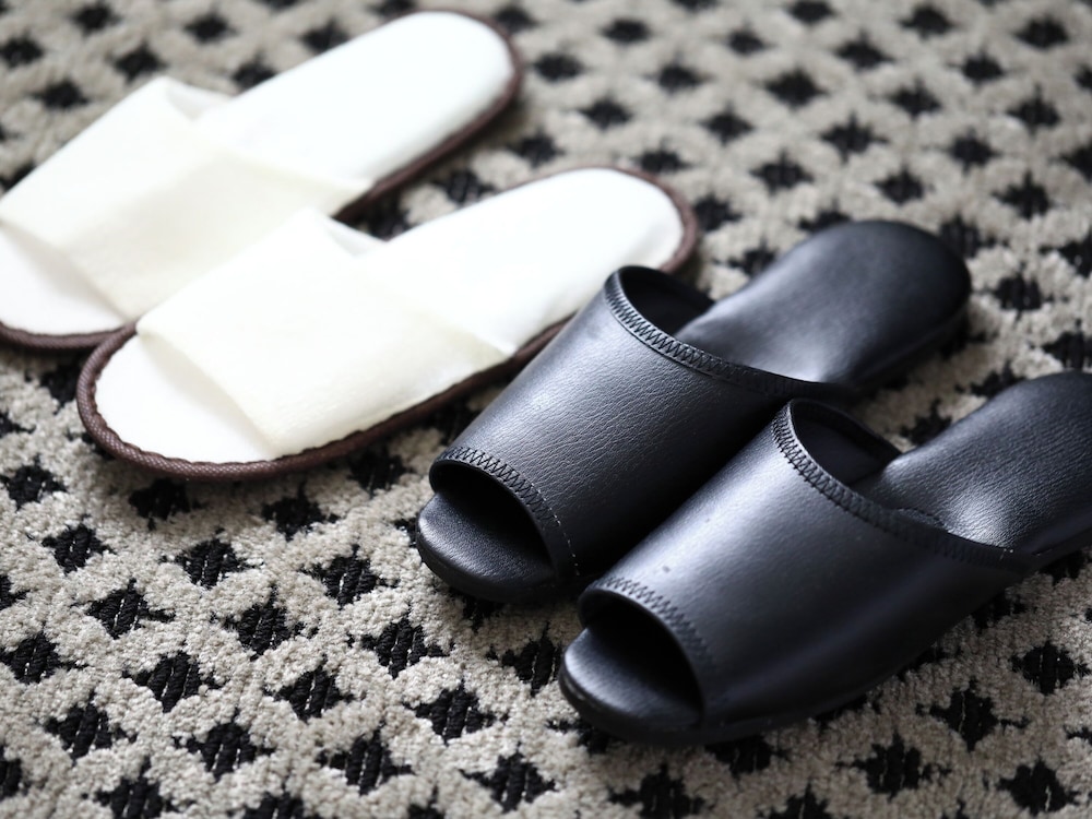 ダブルルーム喫煙可 客室の設備とサービス3 | アパホテル〈仙台勾当台公園〉