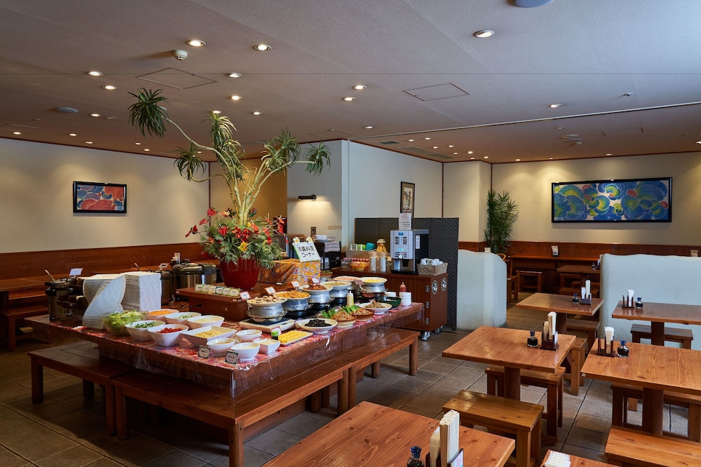 レストラン1 | アパホテル〈那覇松山〉